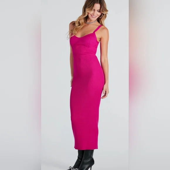 Hot pink Sweater Maxi Dress - Picture 3 of 4